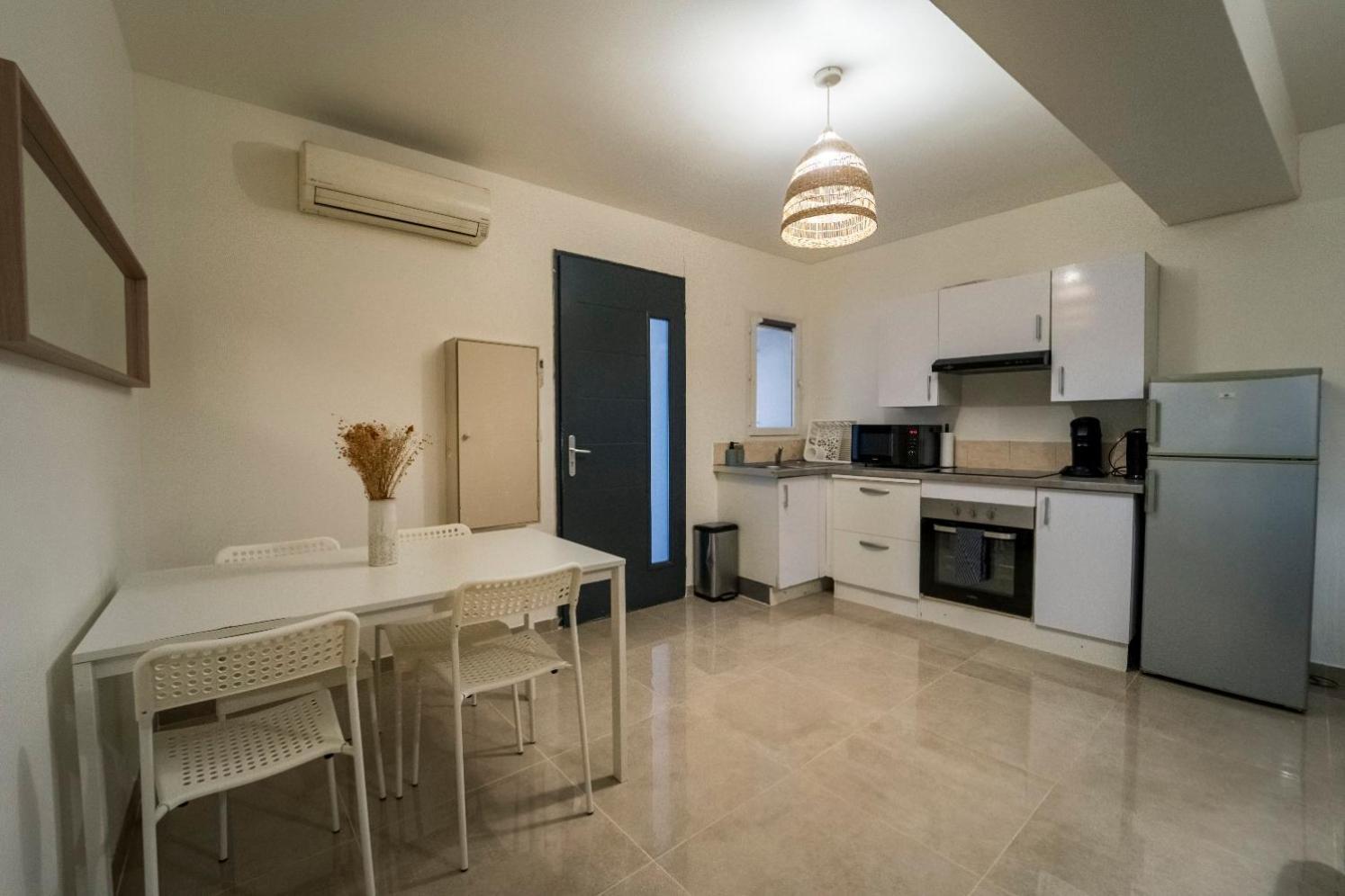 Appartement Des Carmes نيم المظهر الخارجي الصورة